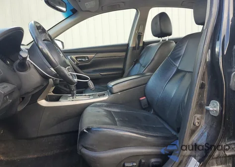 2015 Nissan Altima 2.5 from USA, damaged, VIN 1N4AL3APXFC111614